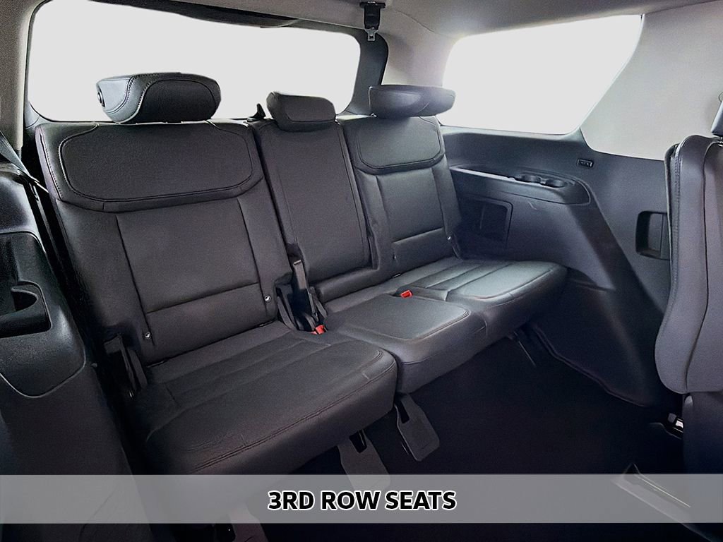 Used 2025 Ford Expedition Active image 8