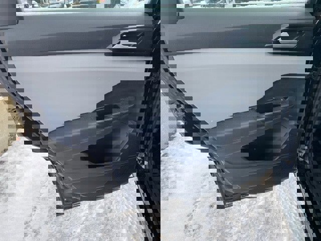 Used 2022 Volkswagen Taos S image 34