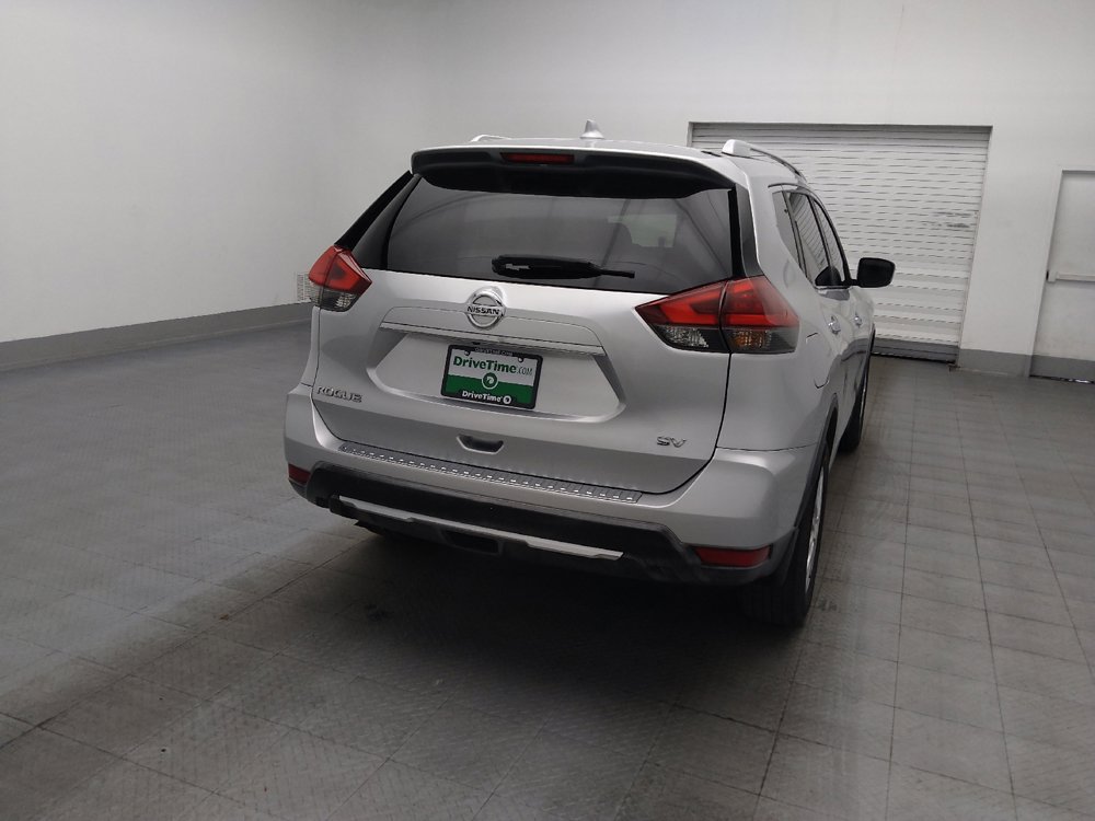 Used 2018 Nissan Rogue SV FWD image 7
