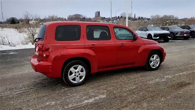 Used 2011 Chevrolet HHR LT image 8