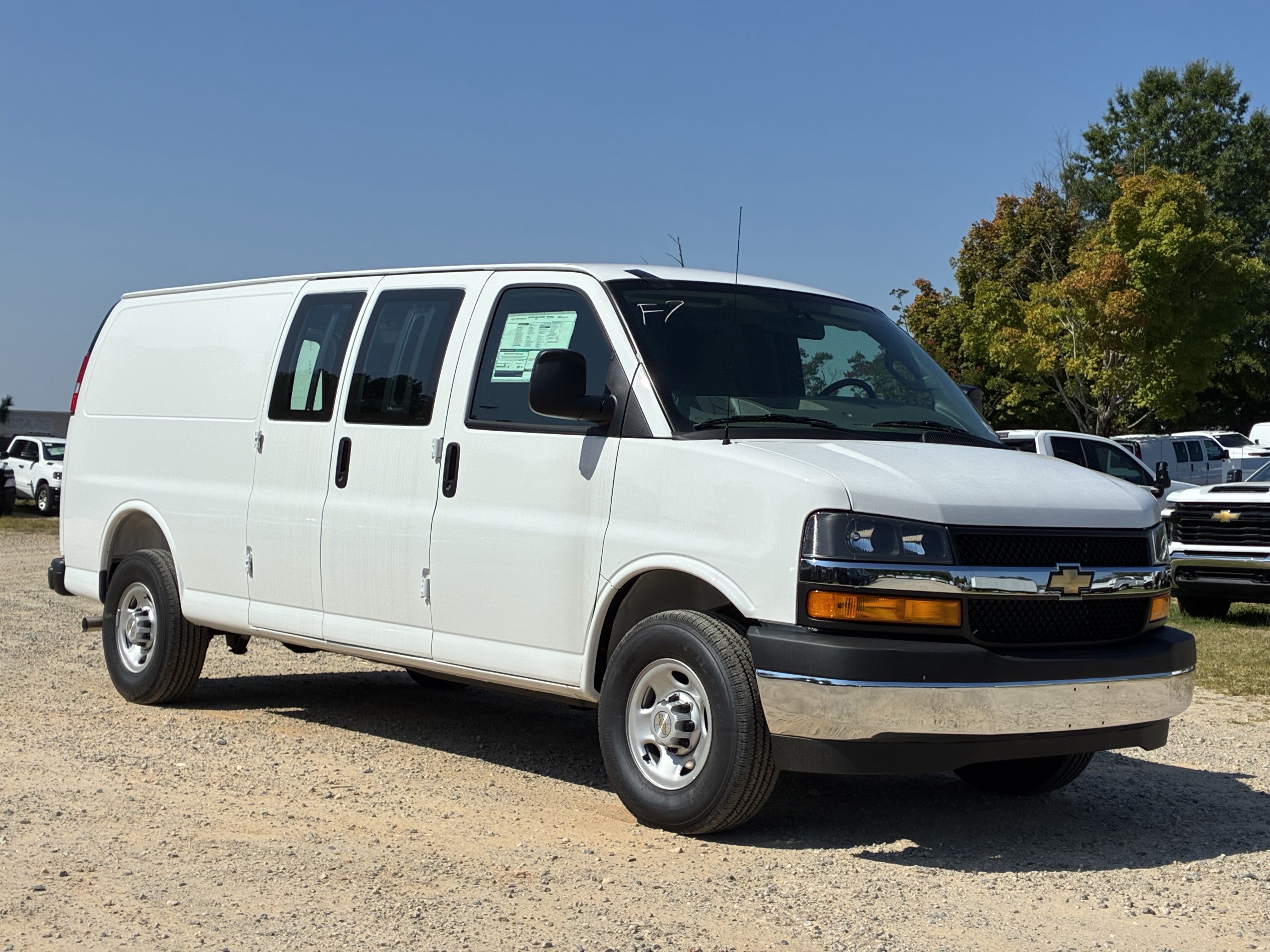 New 2026 Chevrolet Express 2500 Extended w/ Driver Convenience Package RWD image 5