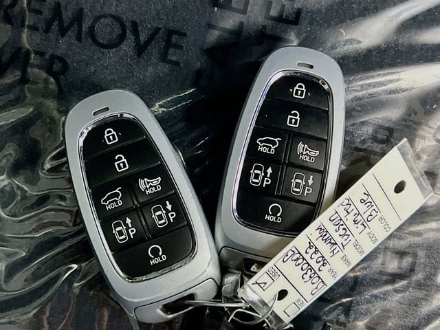 Used 2022 Hyundai Tucson Limited image 33