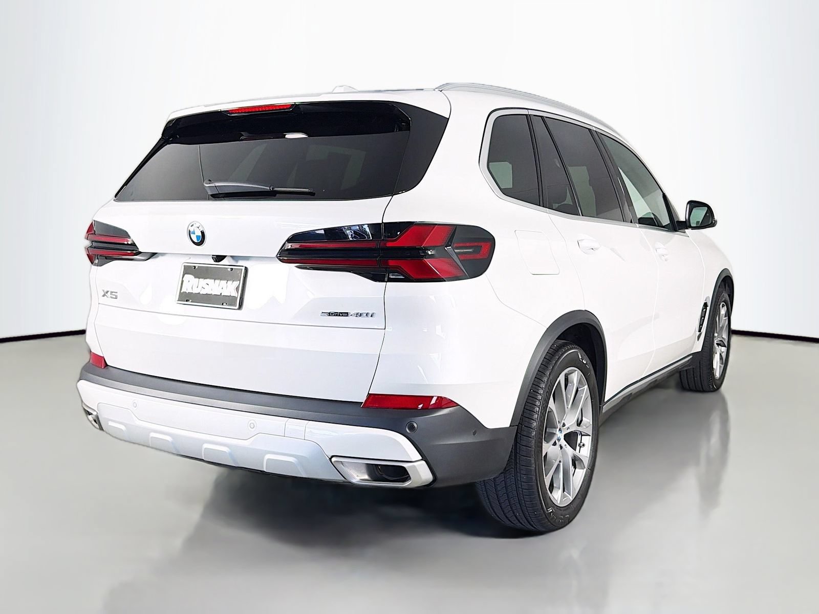 Certified 2024 BMW X5 sDrive40i w/ Parking Assistance Package RWD image 7