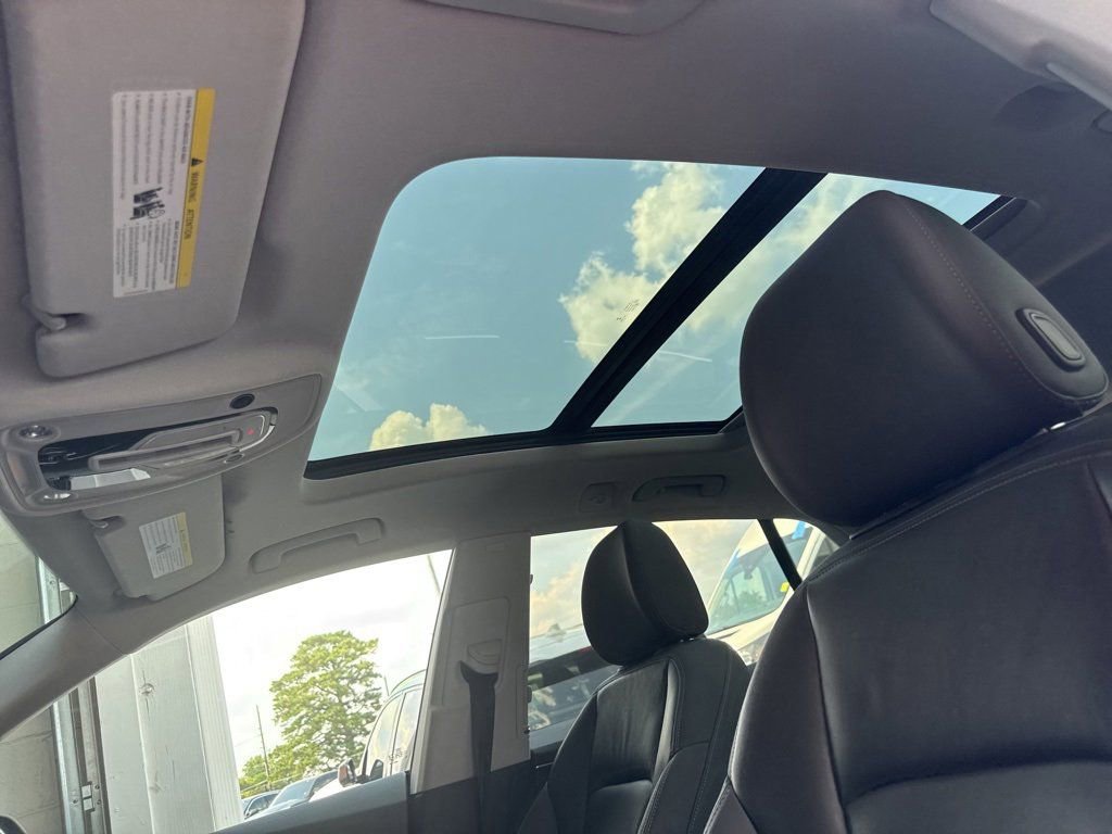 Used 2019 Audi Q8 Premium w/ Convenience Package image 11