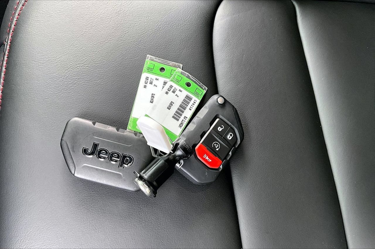 New 2026 Jeep Gladiator Rubicon AWD/4WD image 30