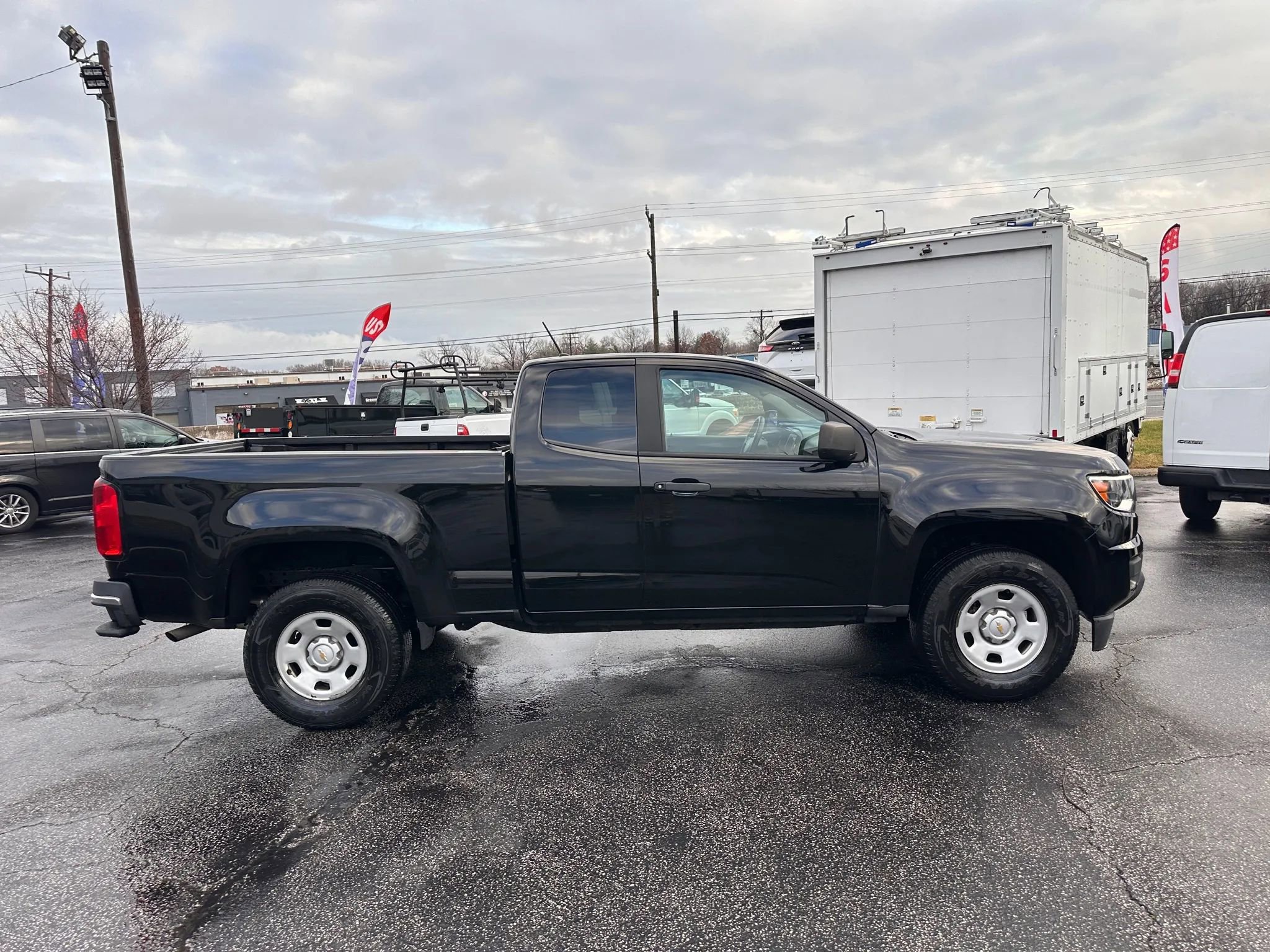 Used 2019 Chevrolet Colorado W/T image 4