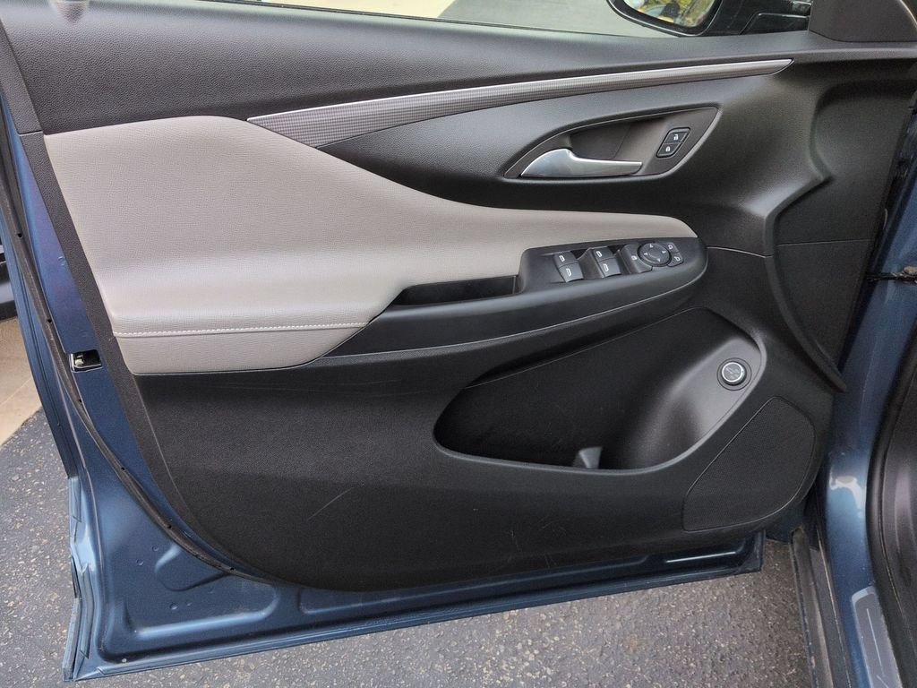 Used 2024 Buick Envista Avenir FWD image 25