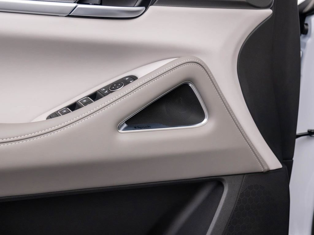 New 2026 INFINITI QX60 Luxe w/ Cargo Package image 13