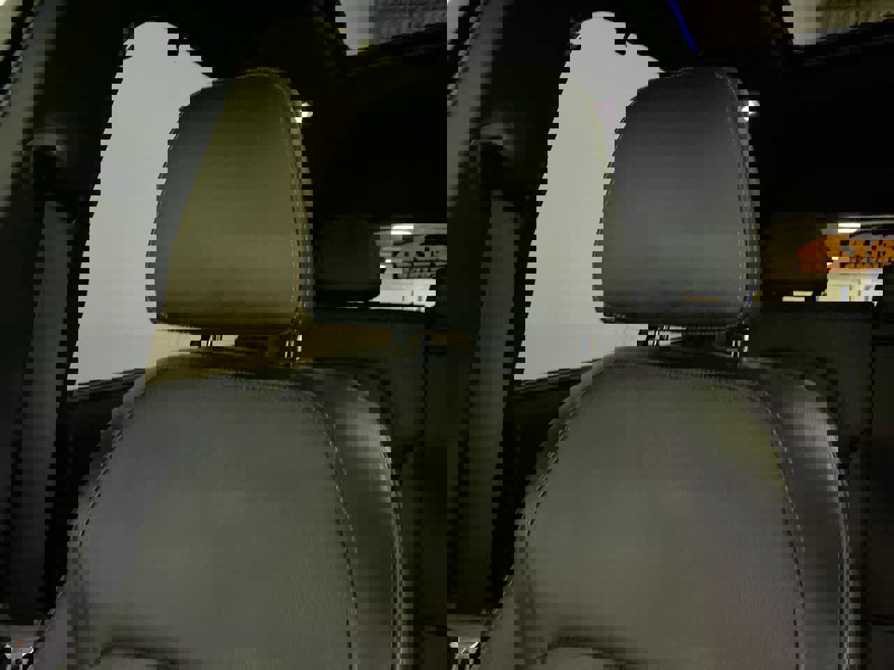 Used 2020 BMW X5 xDrive50i w/ Executive Package image 27