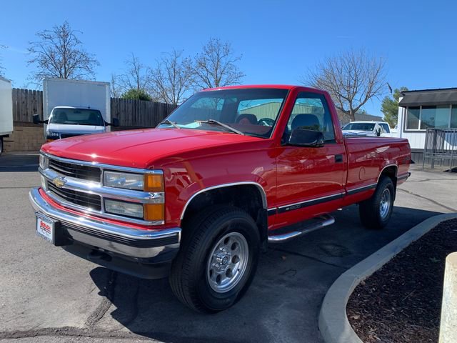 Used 1998 Chevrolet Silverado 1500 4x4 Regular Cab w/ Preferred Equipment Group 2 image 1
