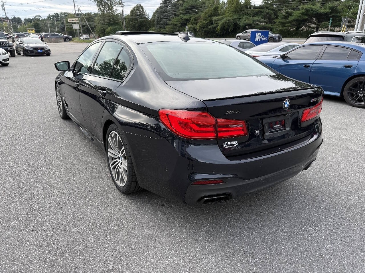 Used 2019 BMW M550i xDrive w/ Dynamic Handling Package AWD/4WD image 9