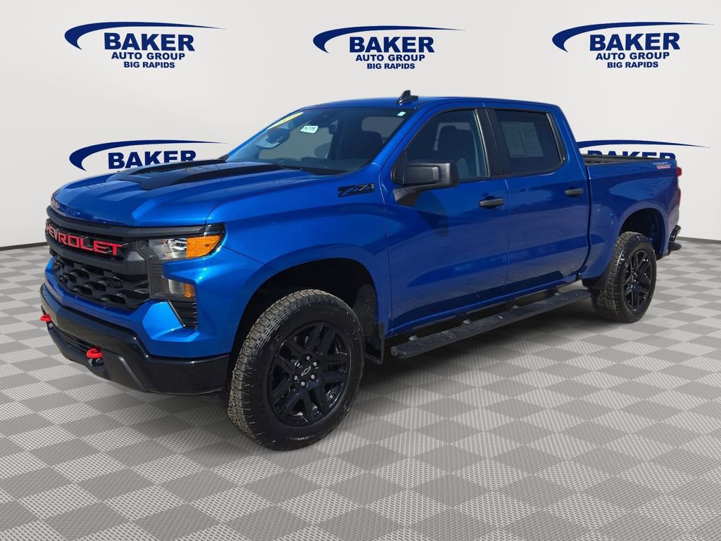 Used 2023 Chevrolet Silverado 1500 Custom Trail Boss w/ LPO, Dark Essentials Package image 7