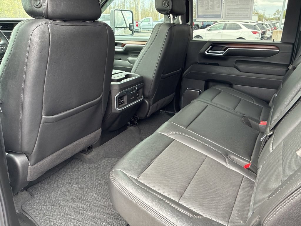 Used 2024 GMC Sierra 2500 Denali w/ Denali Reserve Package AWD/4WD image 33