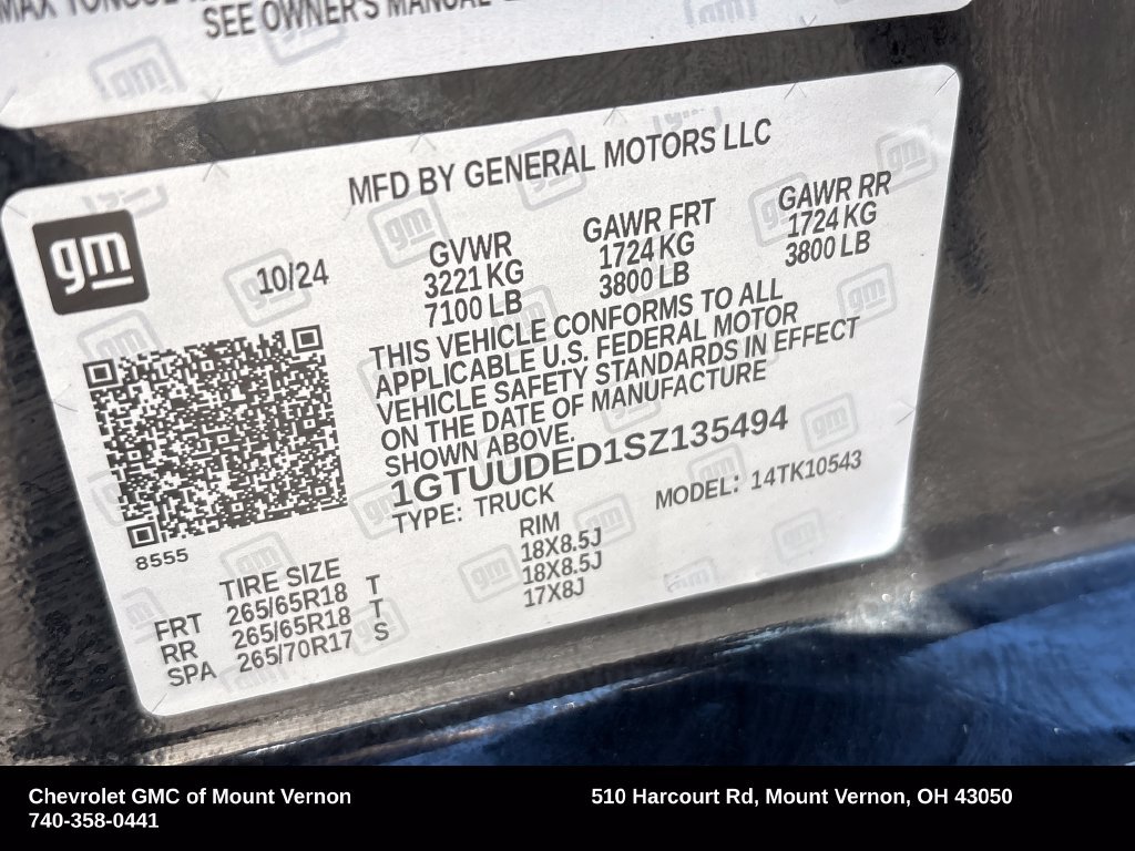 Used 2025 GMC Sierra 1500 SLT AWD/4WD image 30