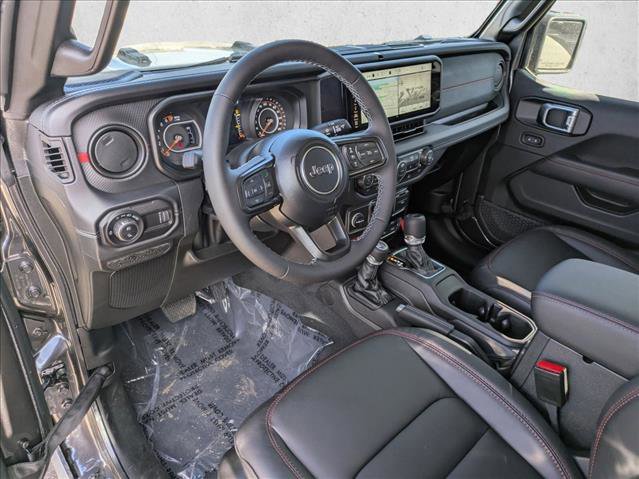 New 2026 Jeep Gladiator Rubicon w/ Technology Group AWD/4WD video 3