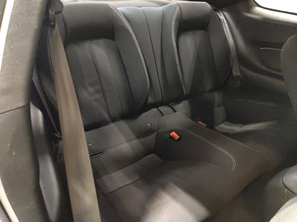 Used 2019 Ford Mustang Coupe RWD image 19