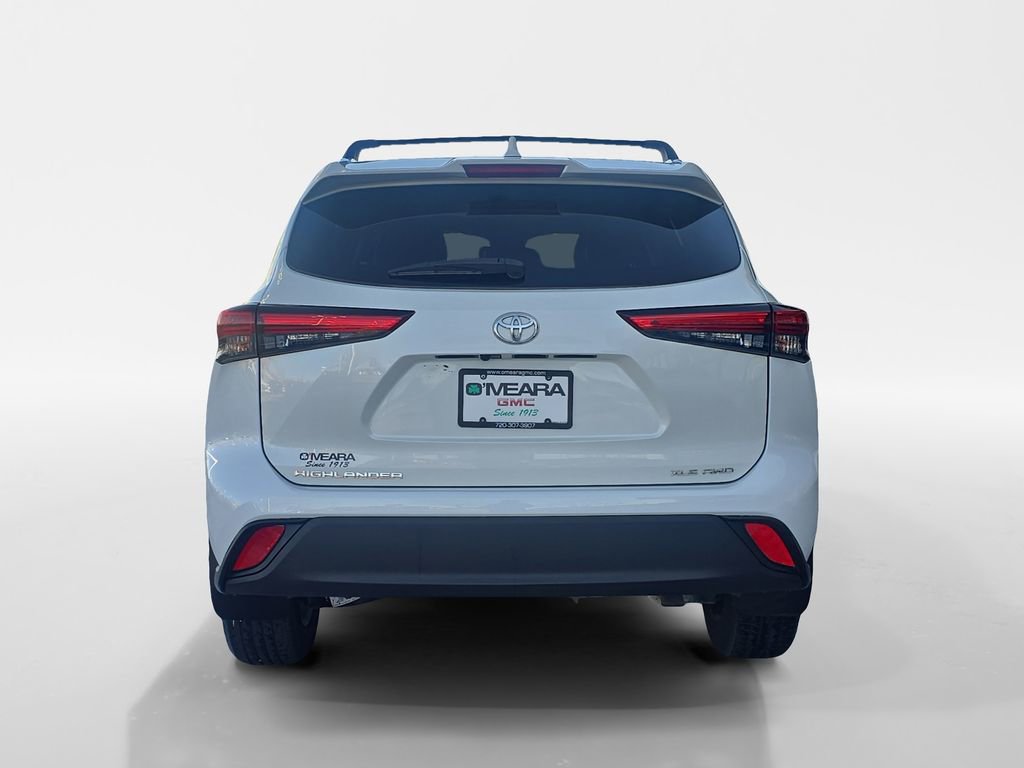 Used 2021 Toyota Highlander XLE image 4