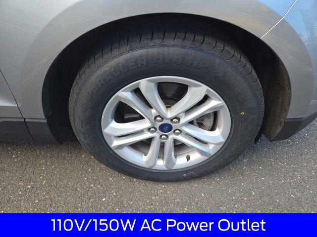 Used 2020 Ford Edge SEL w/ Cold Weather Package AWD/4WD image 11