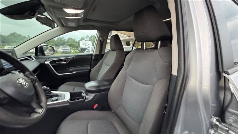 Used 2022 Toyota RAV4 XLE w/ Convenience Package AWD/4WD image 34