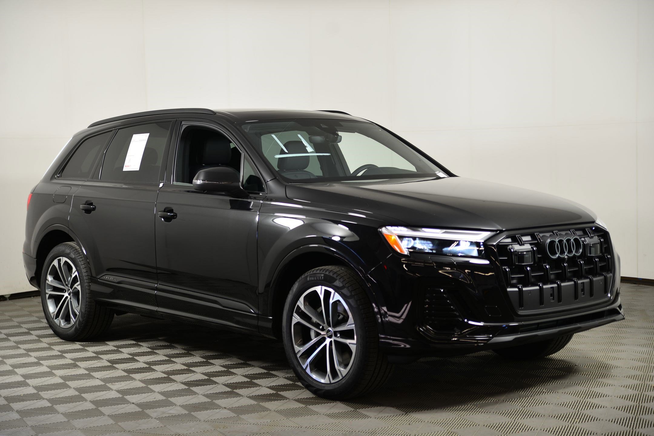 New 2026 Audi Q7 2.0T Premium image 6