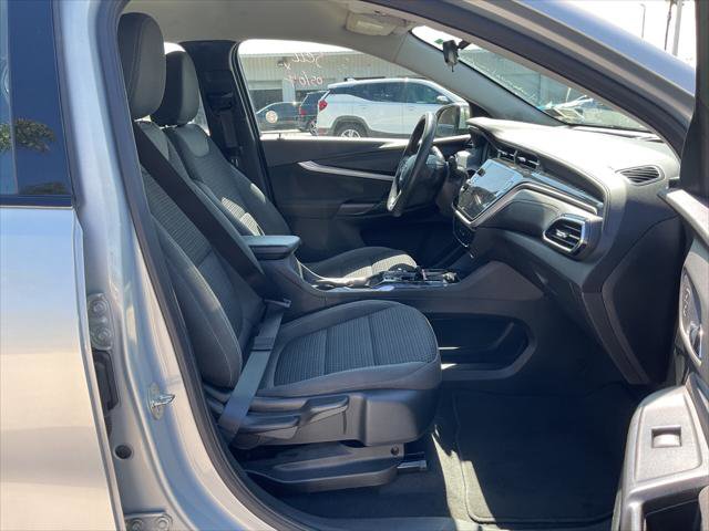 Used 2023 Chevrolet Bolt EUV LT FWD image 27