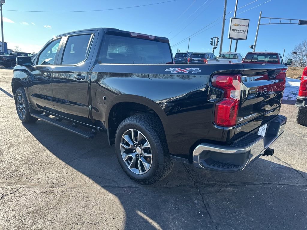 Certified 2024 Chevrolet Silverado 1500 LT image 3