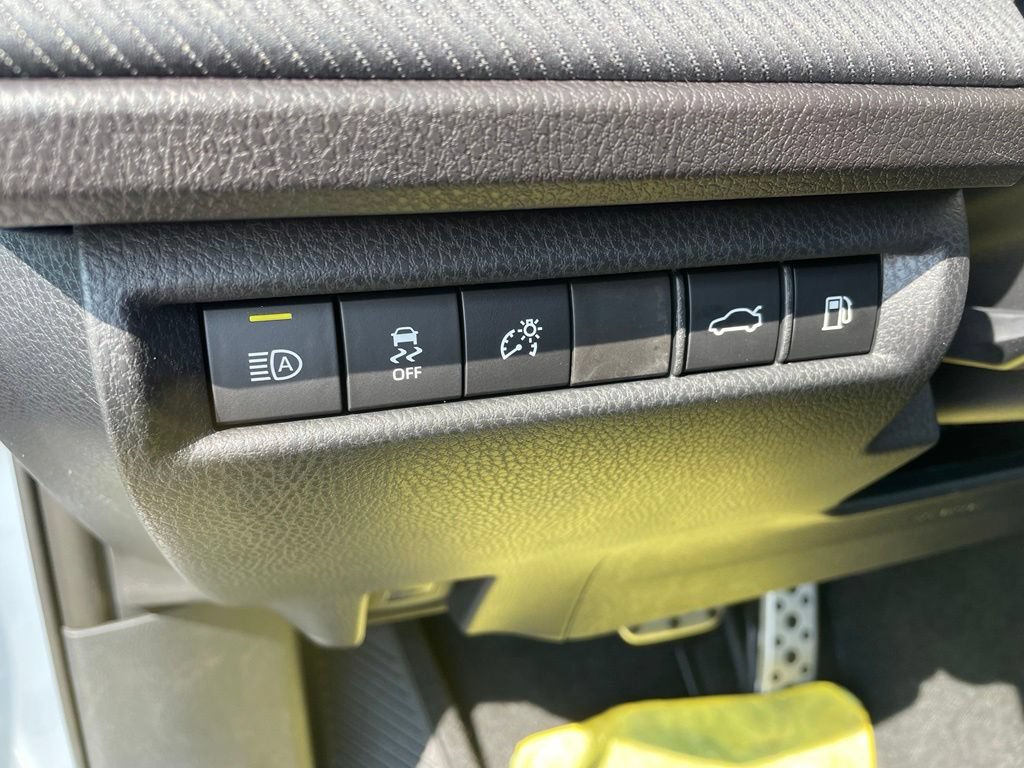 Used 2026 Toyota Camry SE w/ Convenience Package AWD/4WD image 15