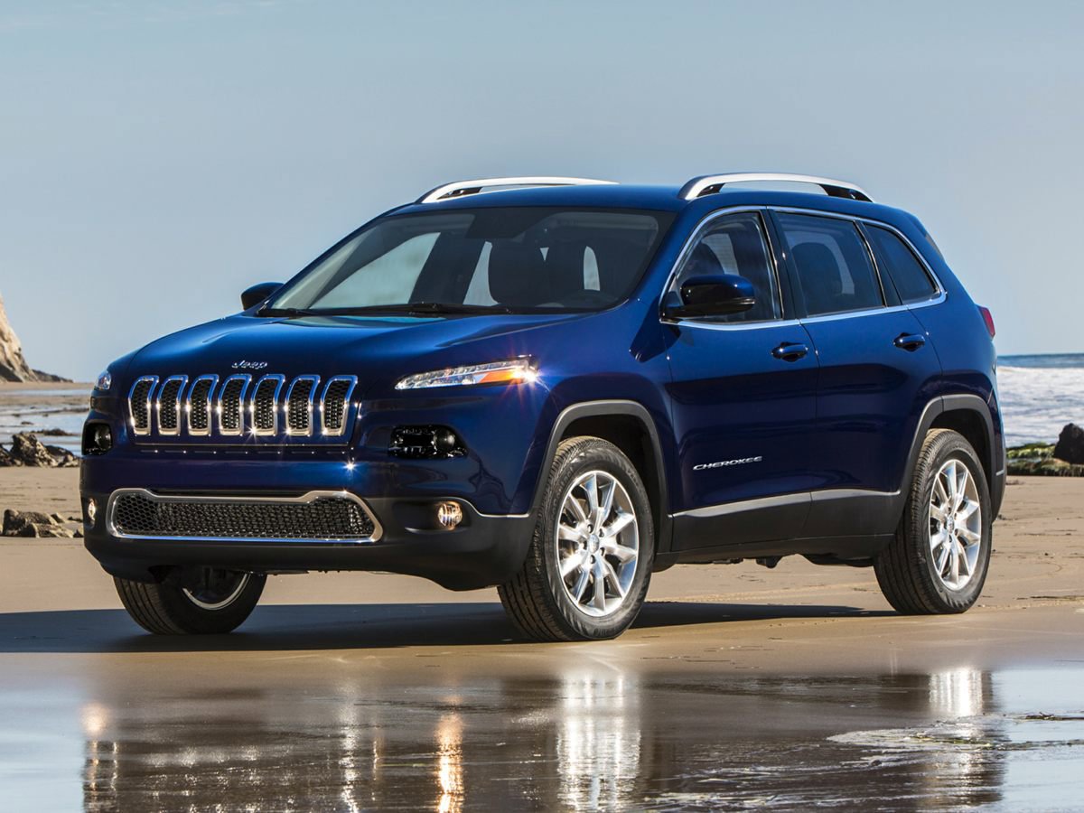 Used 2016 Jeep Cherokee Latitude w/ Comfort & Sound Group