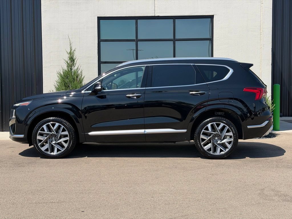 Used 2023 Hyundai Santa Fe Calligraphy AWD/4WD image 2