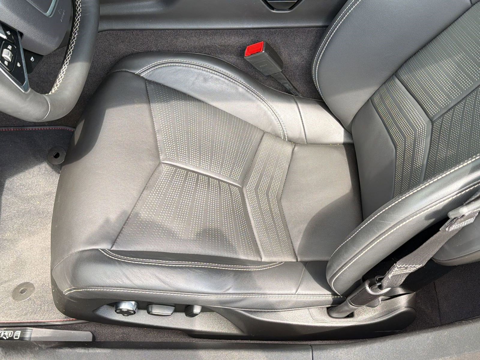 Used 2024 Chevrolet Corvette Stingray Preferred Cpe w/ 2LT image 12