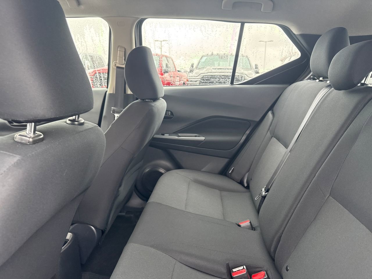 Used 2024 Nissan Kicks S image 13