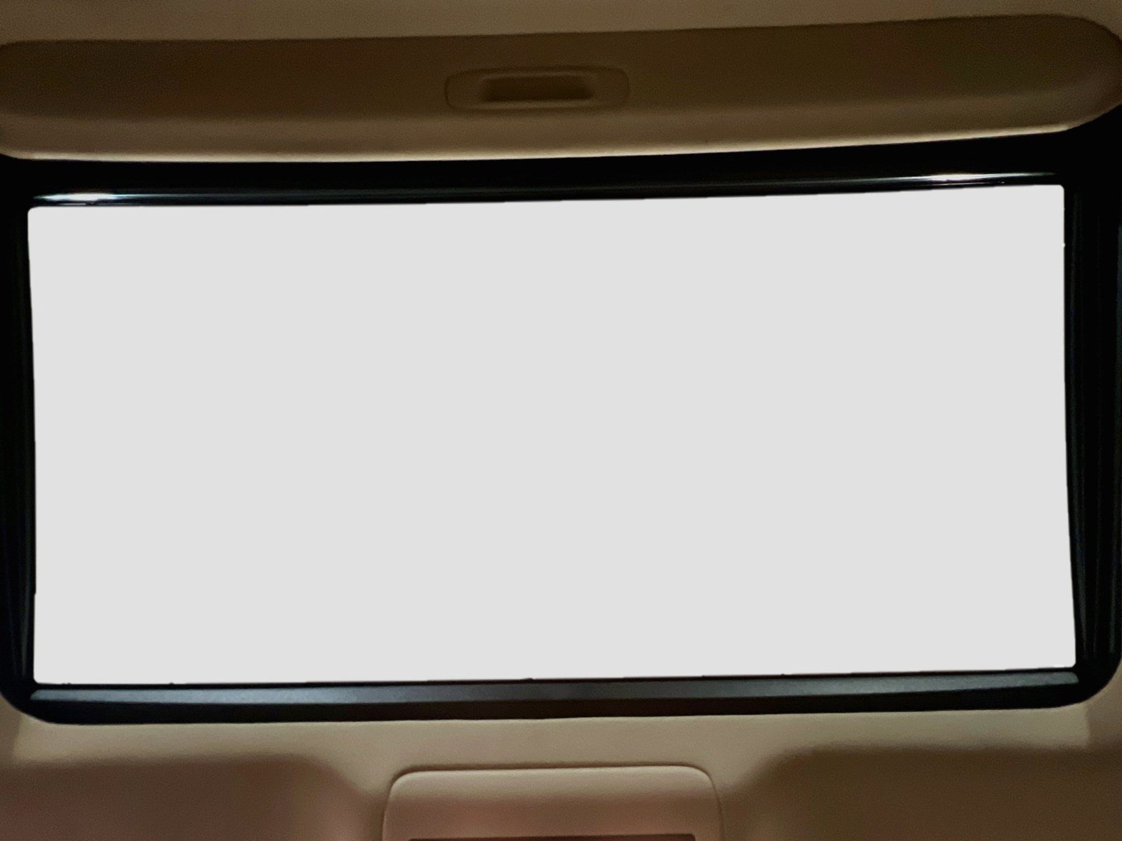 Used 2010 Lexus LS 460 AWD w/ Comfort Pkg image 16