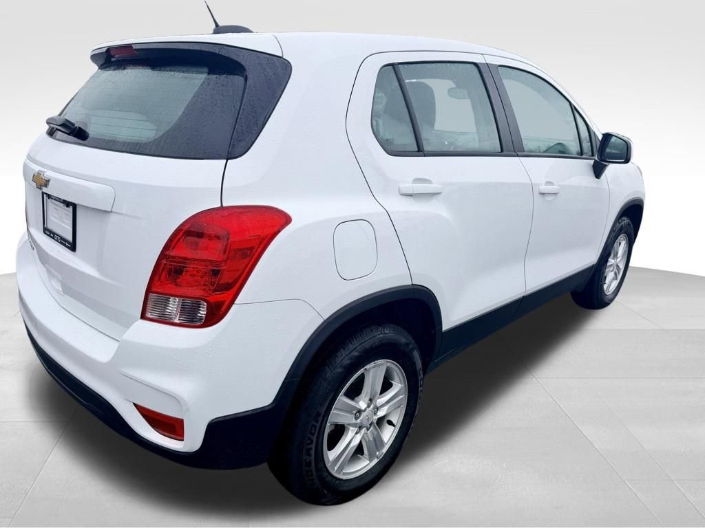 Used 2020 Chevrolet Trax LS image 3