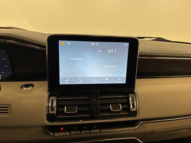 Used 2019 Lincoln Navigator Select w/ Technology Package image 26