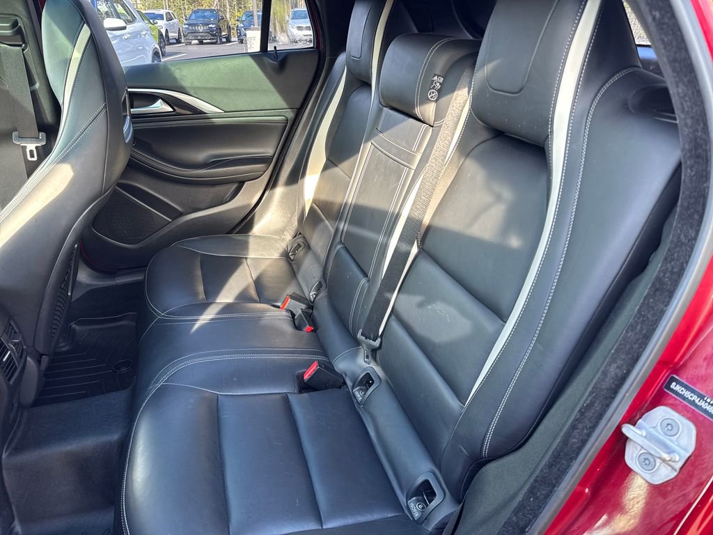 Used 2018 INFINITI QX30 Sport w/ Sport Leather Package image 25