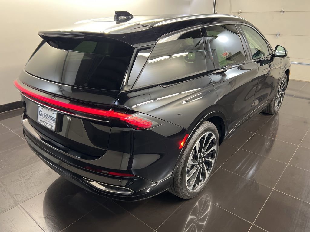 New 2026 Lincoln Nautilus Black Label AWD/4WD image 6