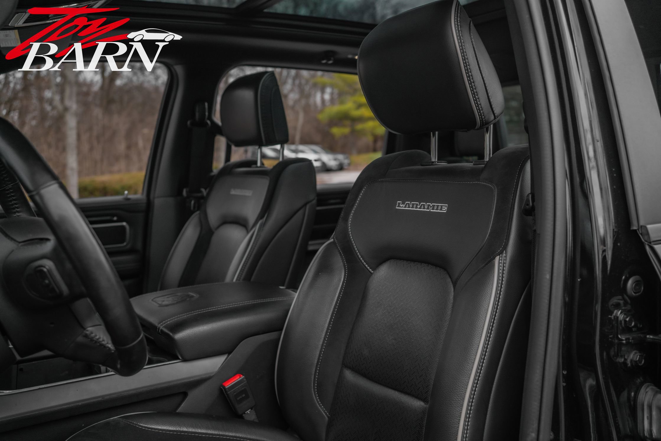 Used 2021 RAM 1500 Laramie image 22