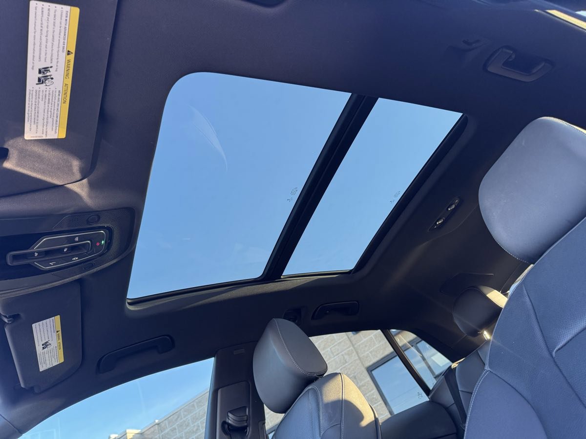 Used 2021 Audi Q8 Premium Plus AWD/4WD image 22