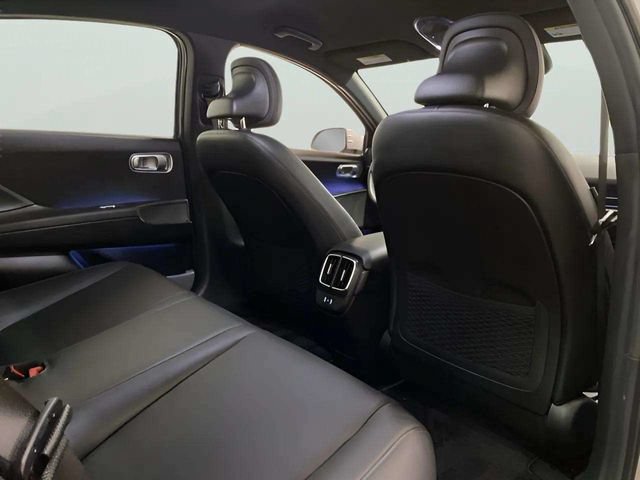 Used 2025 Hyundai Ioniq 6 SEL RWD image 22