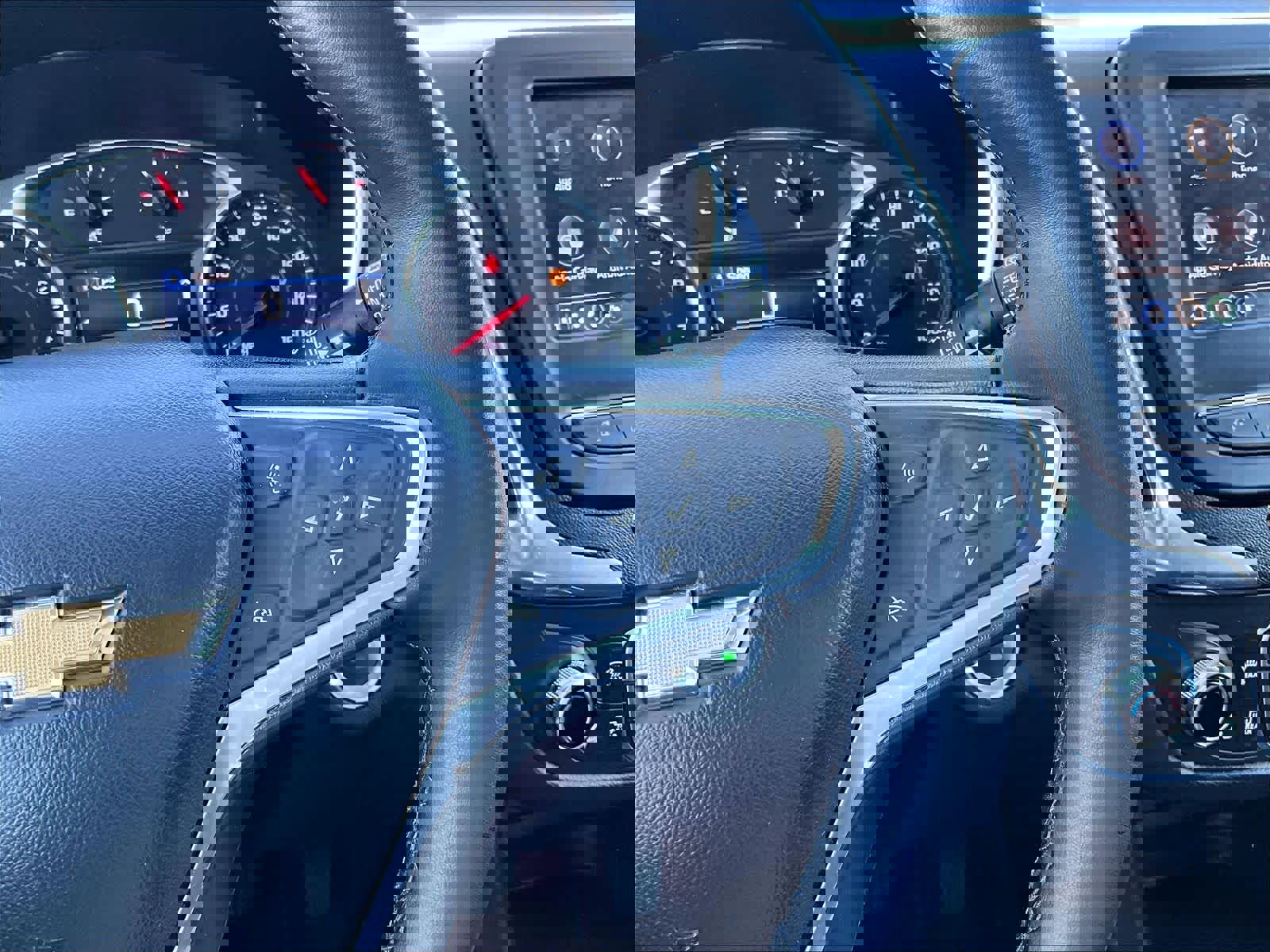 Used 2023 Chevrolet Equinox LT AWD/4WD image 23