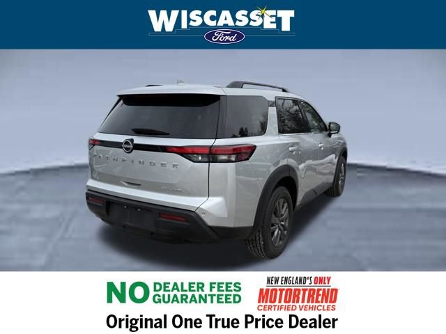 Used 2024 Nissan Pathfinder SV image 28