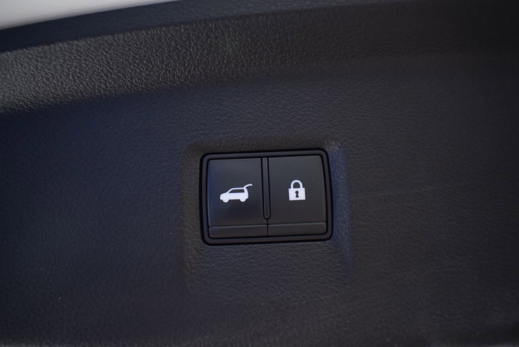 Used 2022 INFINITI QX60 Sensory w/ Vision Package image 16