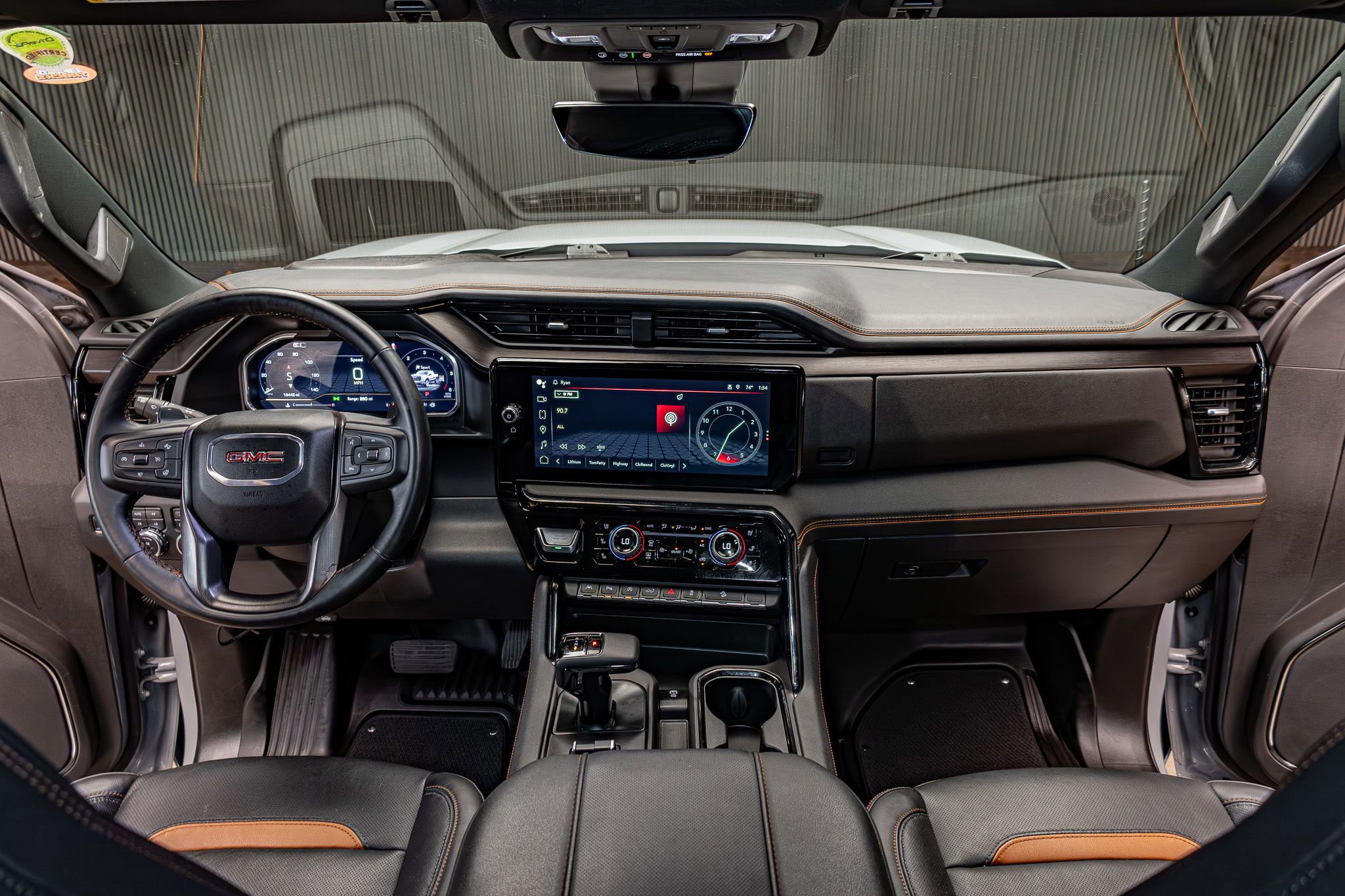 Used 2024 GMC Sierra 1500 AT4 w/ Technology Package image 14