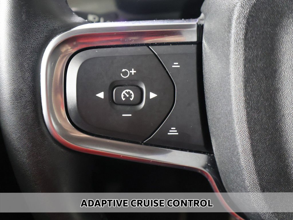 Used 2023 Volvo XC40 B5 Plus w/ Protection Package Premier AWD/4WD image 5