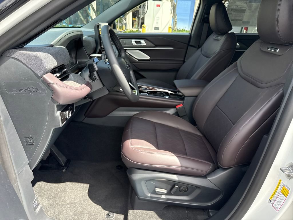 New 2026 Ford Explorer Platinum RWD image 20