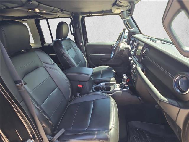 Used 2021 Jeep Wrangler Unlimited Sahara w/ Cold Weather Group AWD/4WD image 21