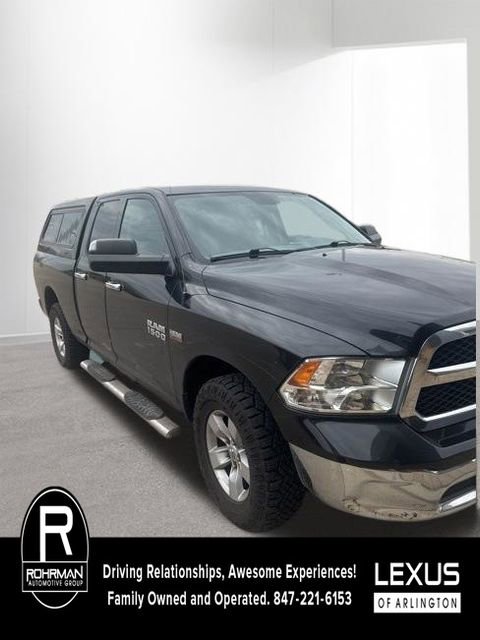 Used 2017 RAM 1500 Classic SLT AWD/4WD image 3