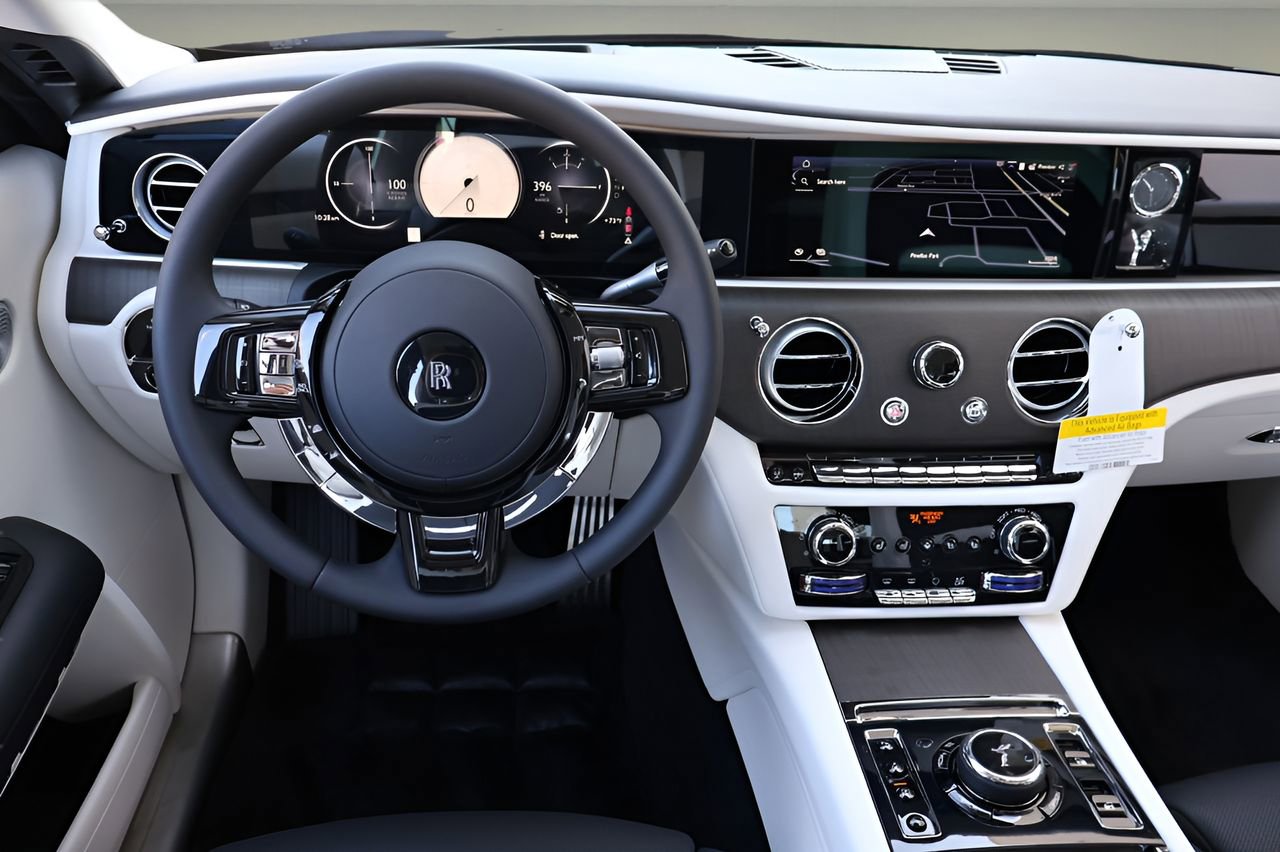 New 2026 Rolls-Royce Ghost image 18