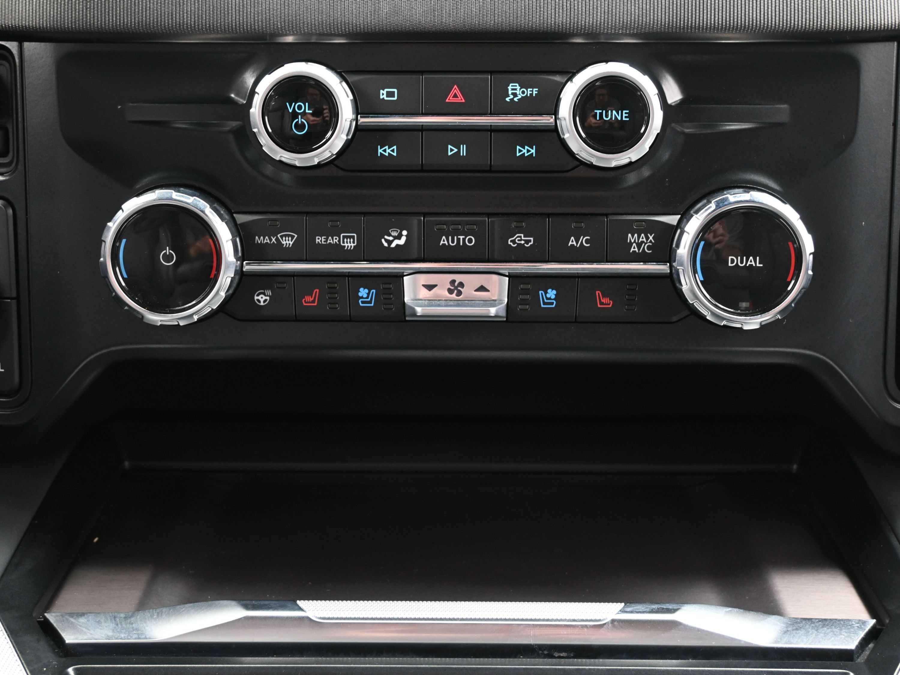 Used 2026 Ford F250 Platinum AWD/4WD image 41