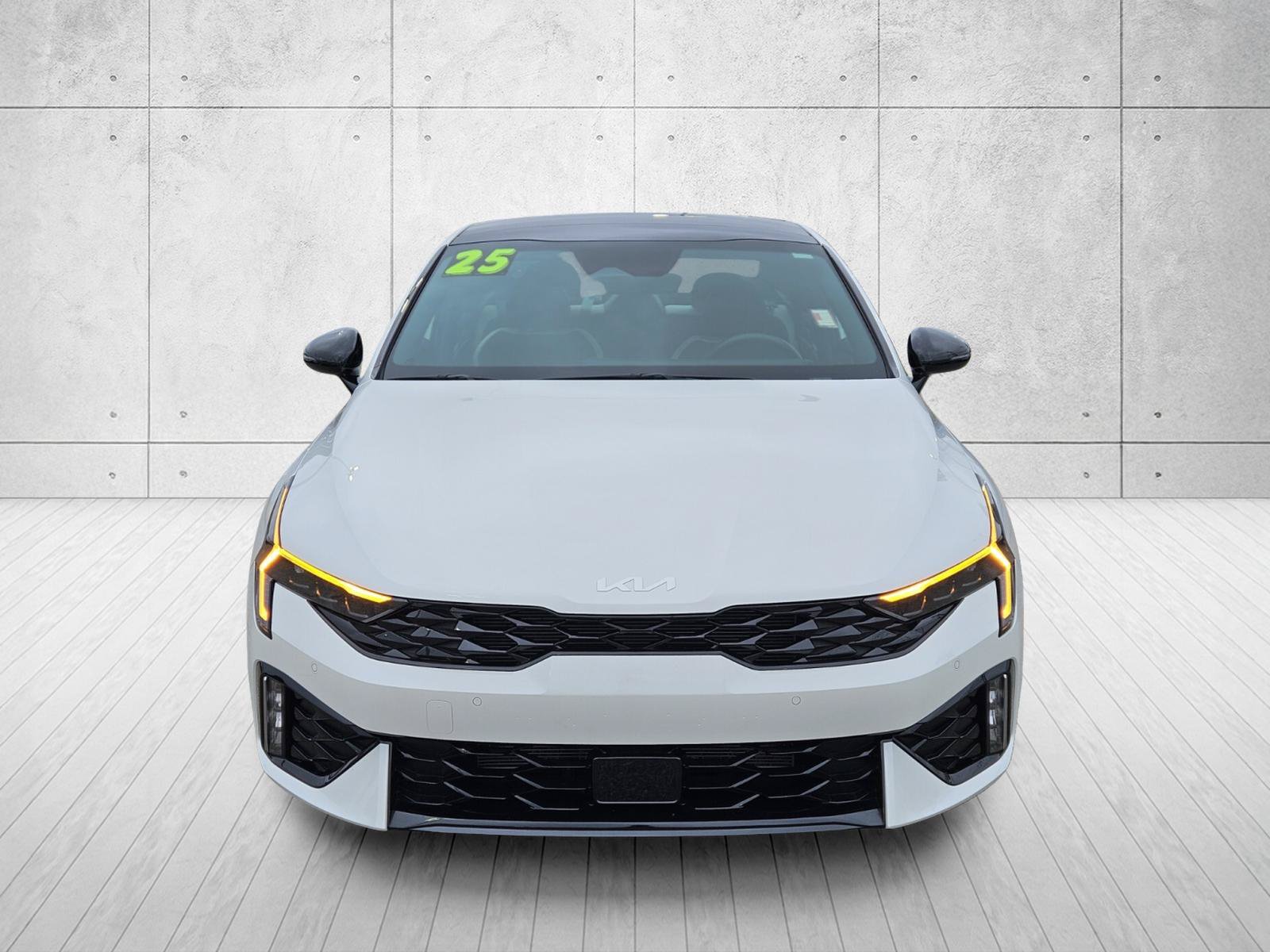 Used 2025 Kia K5 GT-Line w/ GT-Line Premium Package FWD image 2